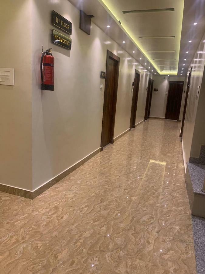 Hotel Mmk Kanpur Extérieur photo