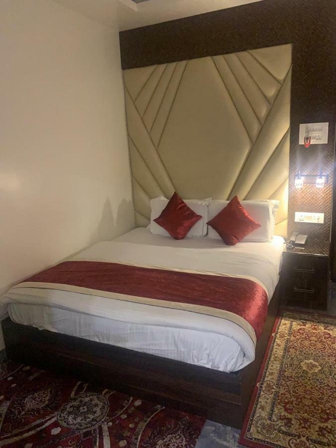 Hotel Mmk Kanpur Extérieur photo