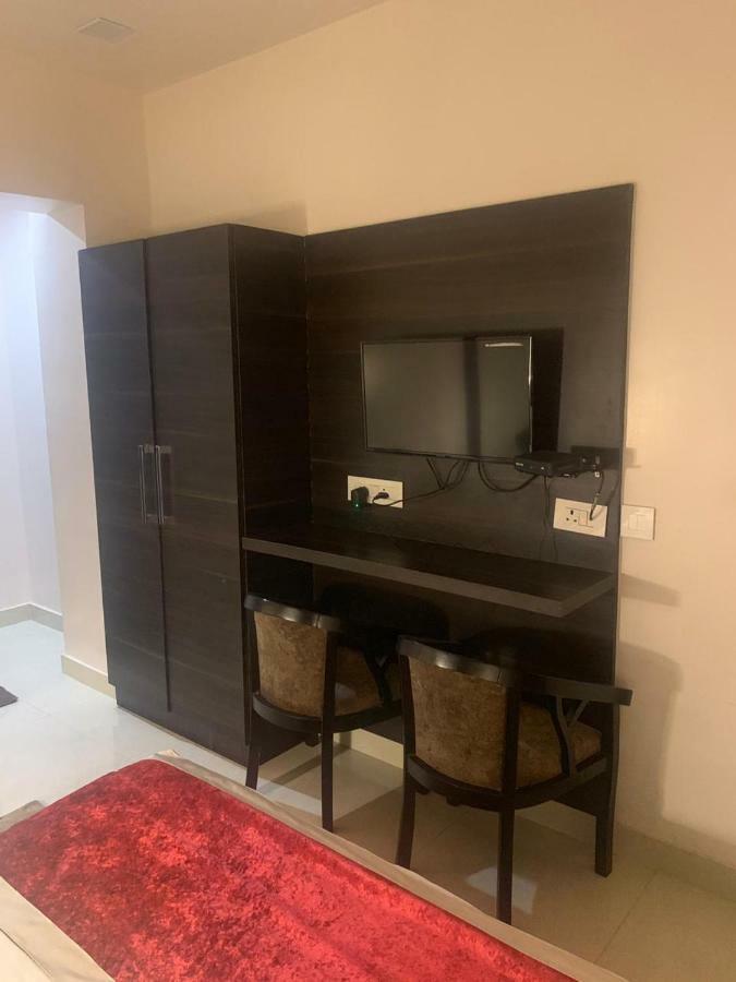 Hotel Mmk Kanpur Extérieur photo