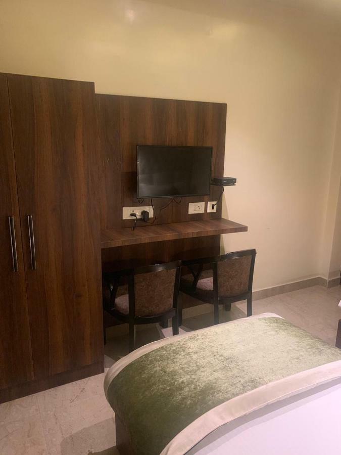 Hotel Mmk Kanpur Extérieur photo
